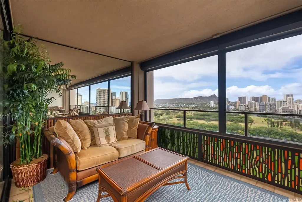 583 Kamoku Street # Dh2303, Honolulu