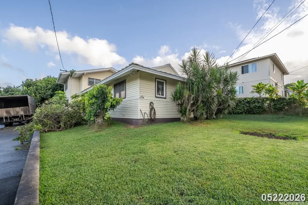 1774 Nakula Street, Wahiawa