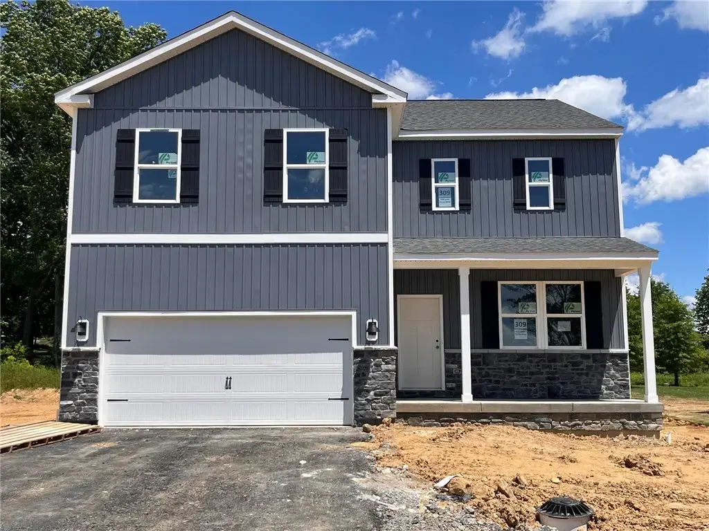 358 Leslie Farms Drive , Connoquenessing Boro