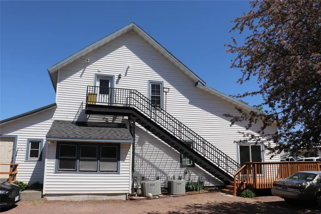 W15699 State Highway 121 1,2 & 3, Northfield