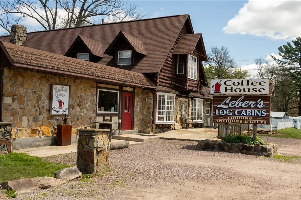 4983 National Pike, Markleysburg