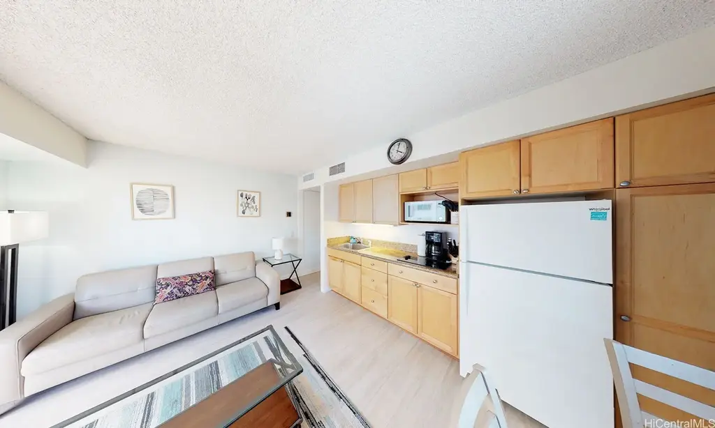 2440 Kuhio Avenue # 601, Honolulu