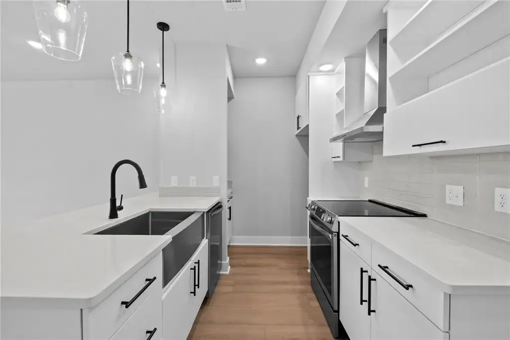 3330 Se Mp Parkway 202, Bentonville