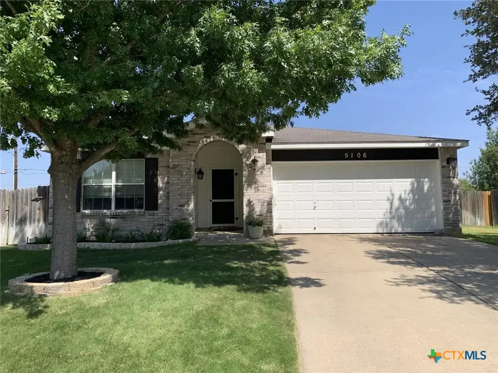 5106 Whistle Stop Drive, Temple