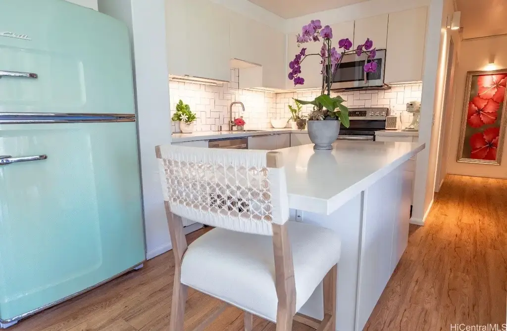 (unit #502) 430 Keoniana Street, Honolulu