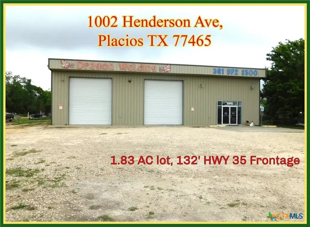 1002 Henderson Avenue, Palacios