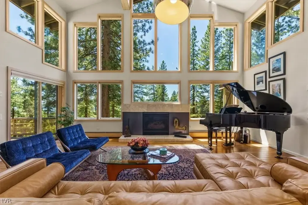 377 First Green Dr, Incline Village