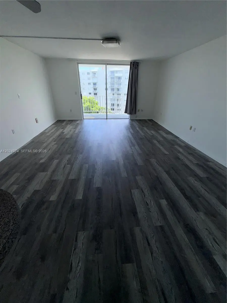 5 of 16 - 1470 Ne 125th Terrace #605, North Miami, FL