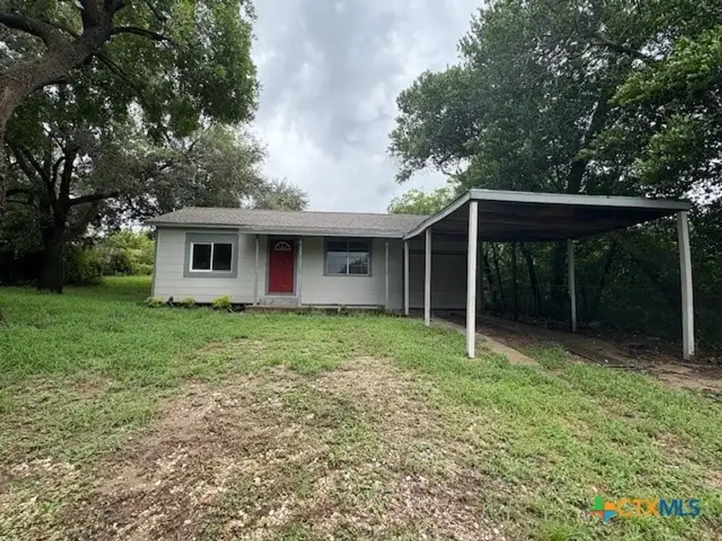 236 Hilltop Drive, Victoria