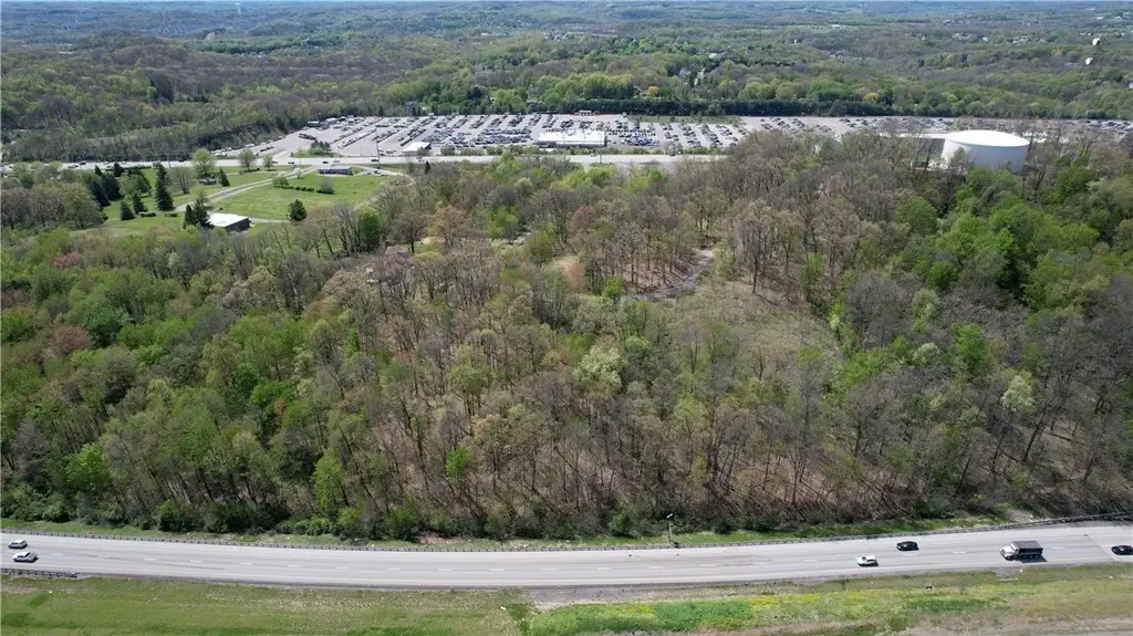 Friendship Lane, Cranberry