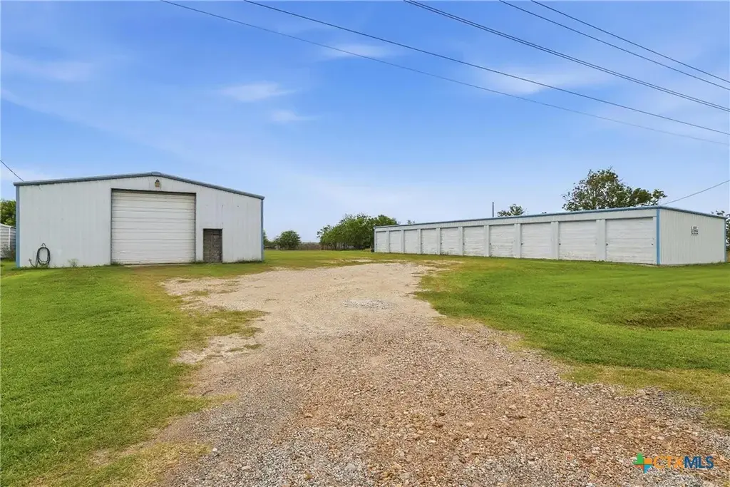5633 Hwy 238, Port Lavaca