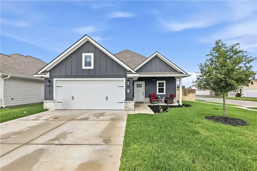 2819 Buccaneer Trail, Bryan