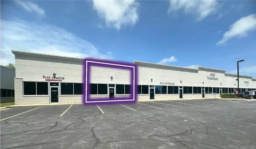 1000 Sw Westpark Drive 18, Bentonville