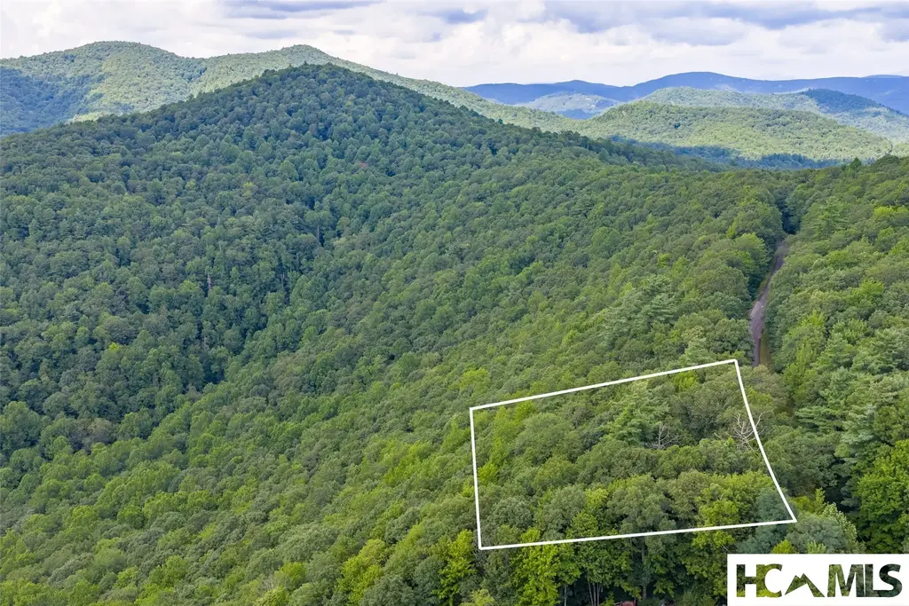 3 Whitewater Ridge Road, Sapphire