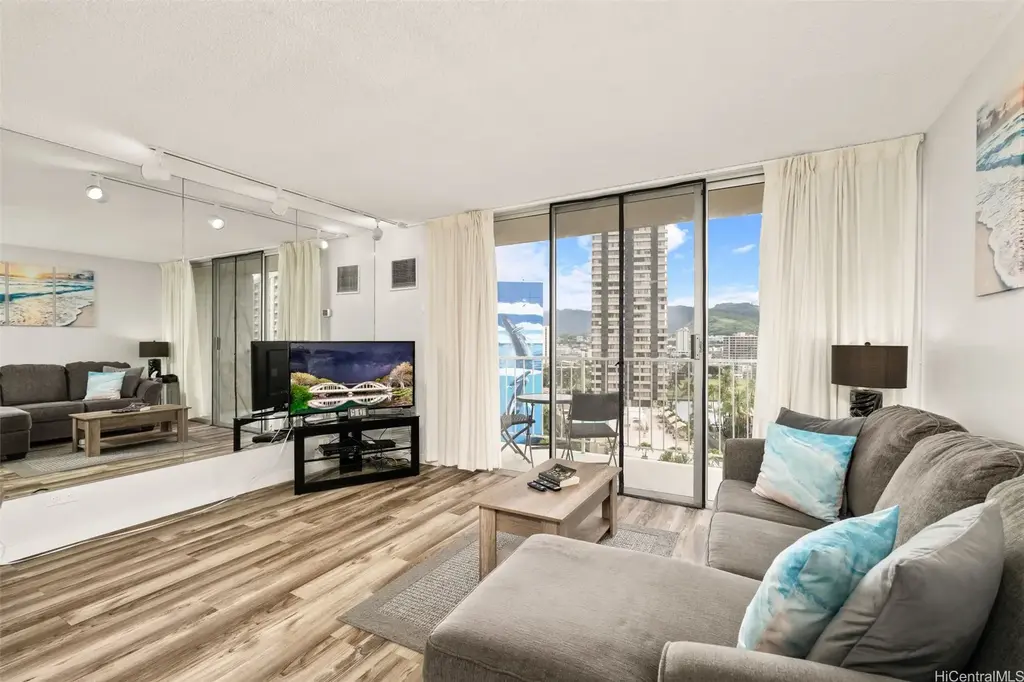 (unit #1306) 1925 Kalakaua Avenue, Honolulu