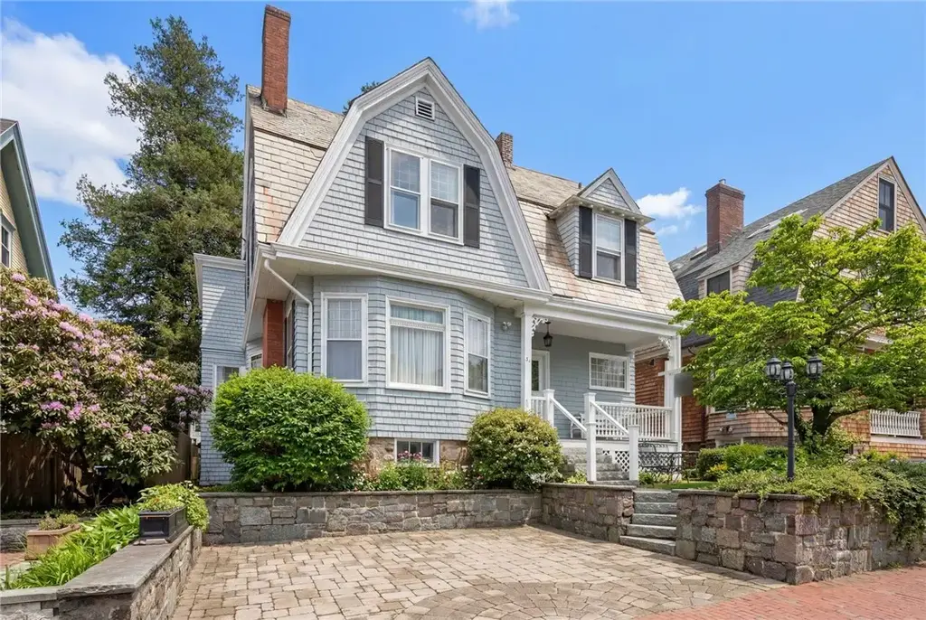 34 Bull St, Newport