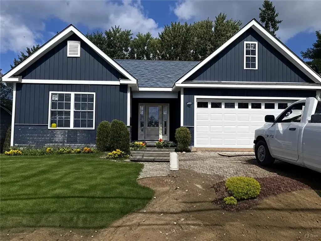 1118 Longvue Avenue , Hopewell