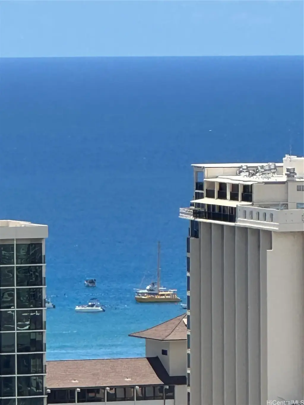 (unit #3816) 445 Seaside Avenue, Honolulu