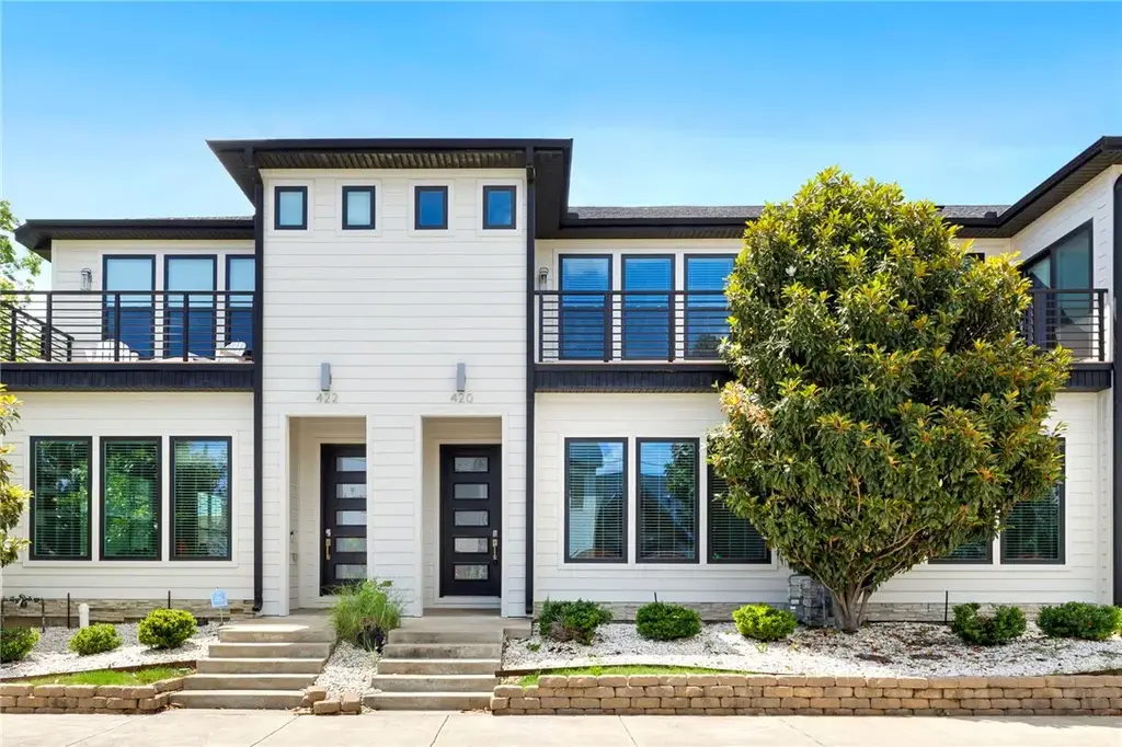 420 Sw C Street, Bentonville