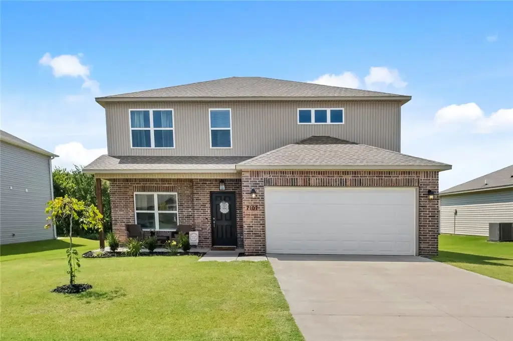 7107 Chestnut Hill Road, Bentonville