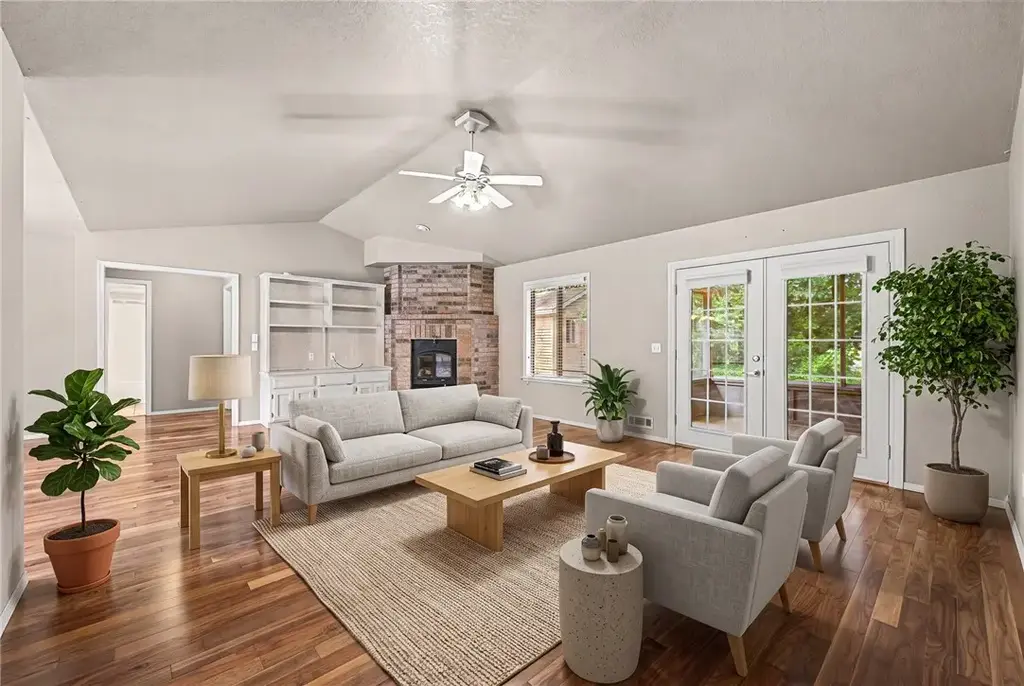 7 Shanklin Drive, Bella Vista