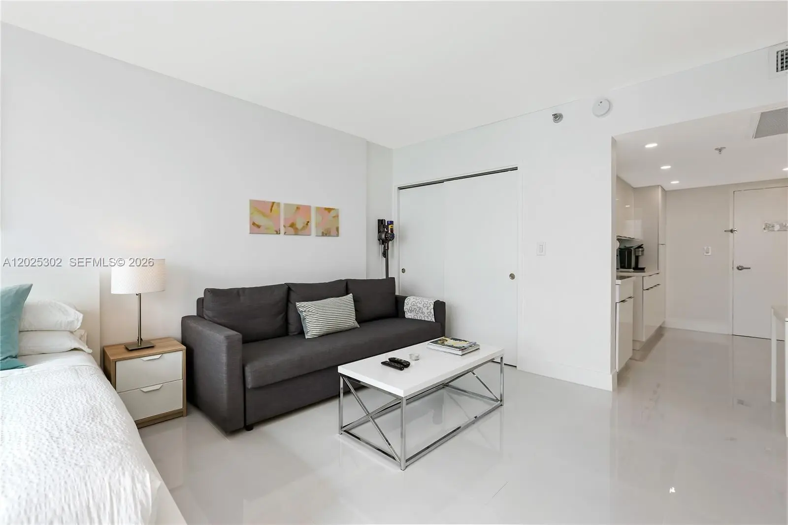 3 of 9 - 5445 Collins Avenue #1203, Miami Beach, FL