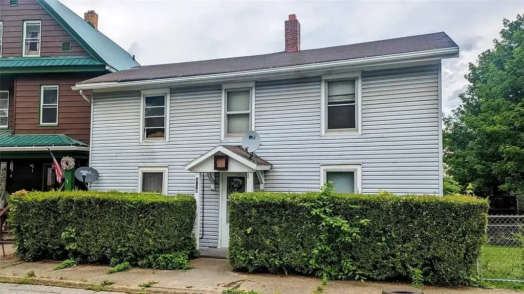 304 4th Street , Oil City