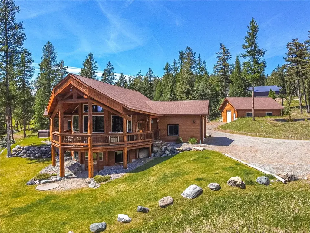 130 Glen Hills Drive, Eureka