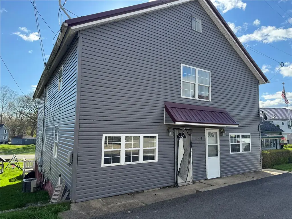 134 Highway Street , South Huntingdon