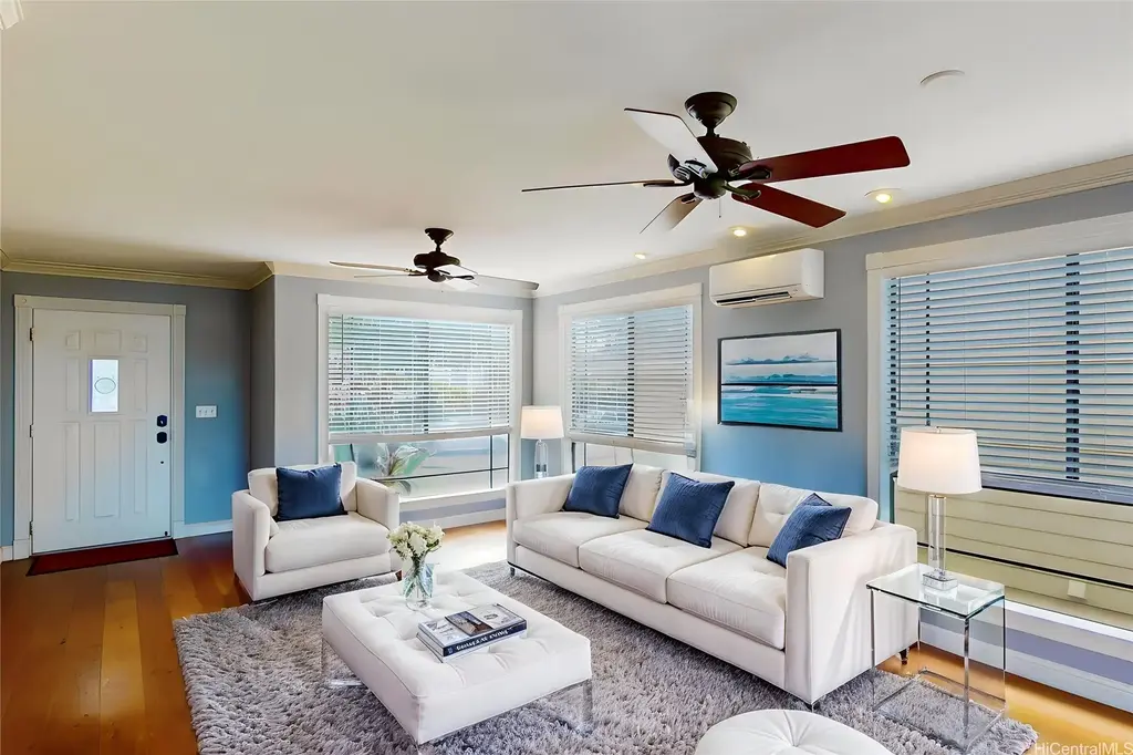 94-1037 Mauele Street, Waipahu