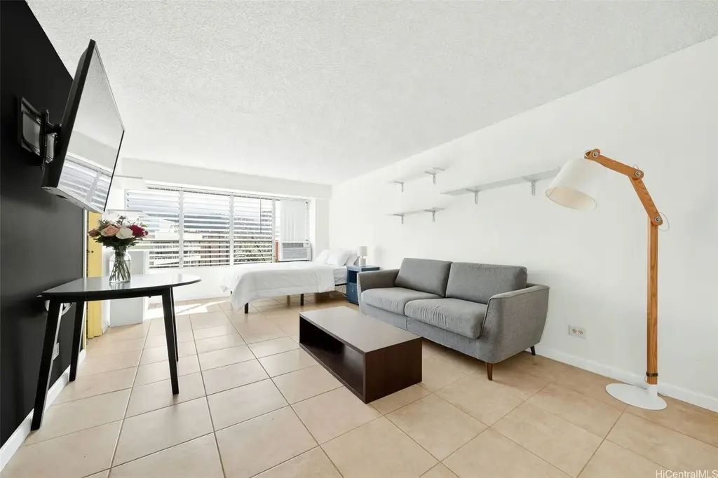 2525 Date Street # 1804, Honolulu