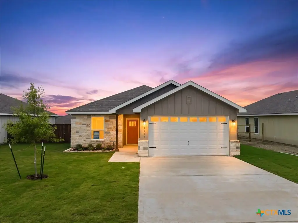 1215 Victory Ranch Trail, Killeen