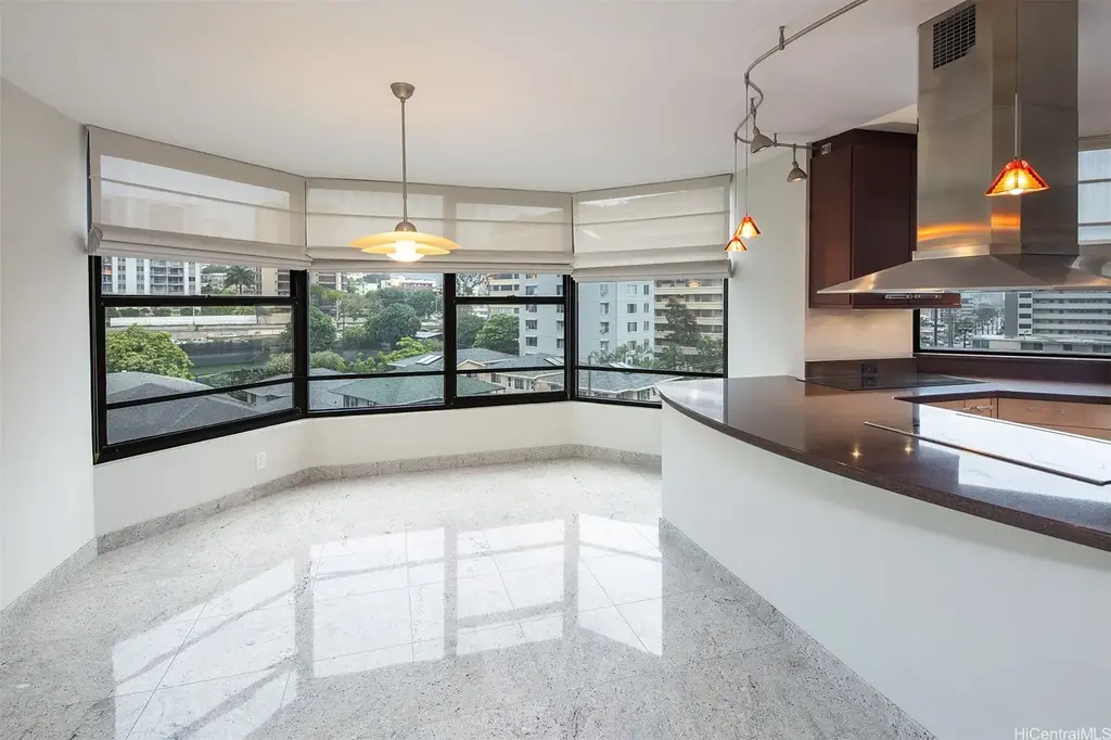 1221 Victoria Street # 501, Honolulu
