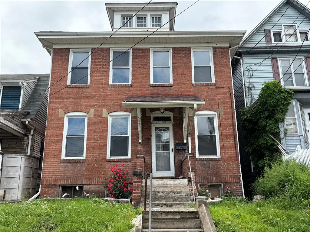 537 Thompson, Donora