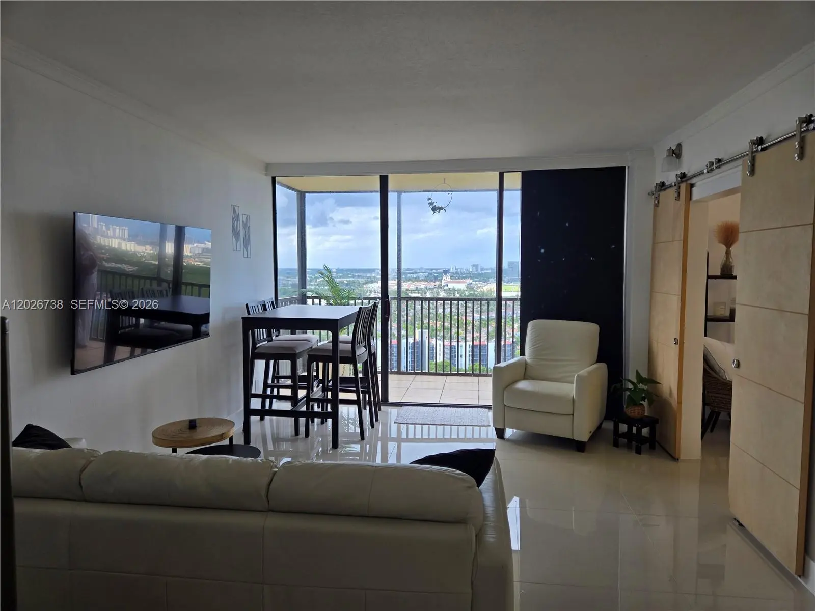 3 of 24 - 20379 W Country Club Drive #2531, Aventura, FL