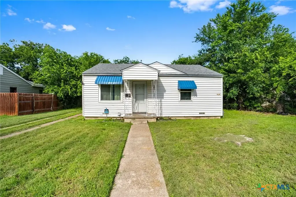 709 Sissom Road, Killeen