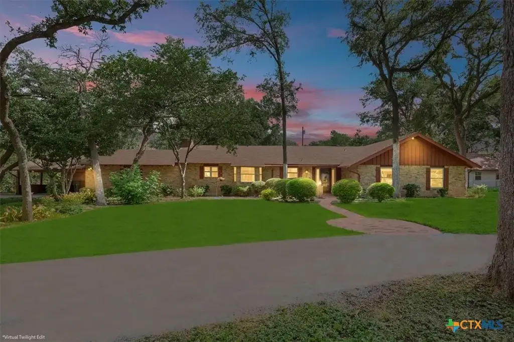 3006 Slough Drive, Temple