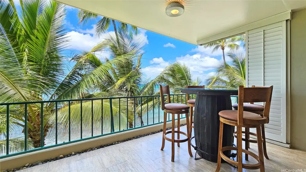 (unit #404) 2999 Kalakaua Avenue, Honolulu