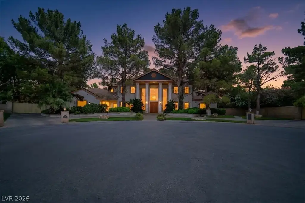 3687 Happy Lane, Las Vegas