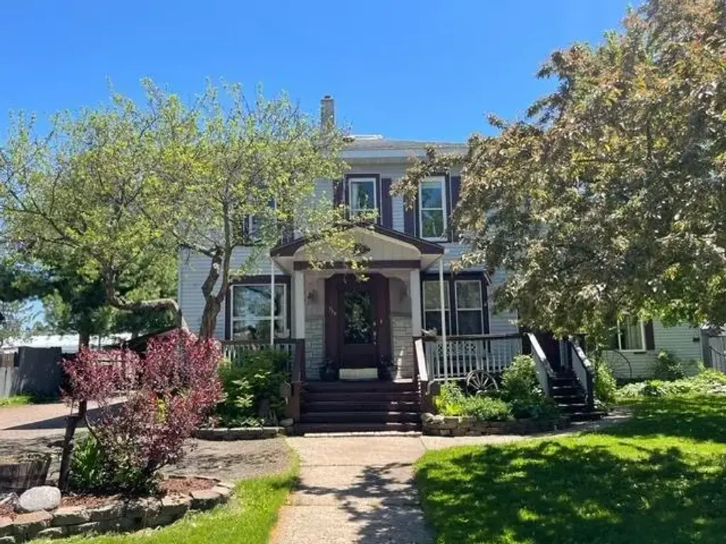 719 Clermont St, Antigo