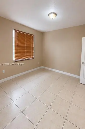 3 of 8 - 2811 Se 17th Avenue #206, Homestead, FL