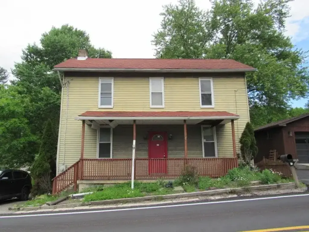 240 Penn Adamsburg Road, Hempfield