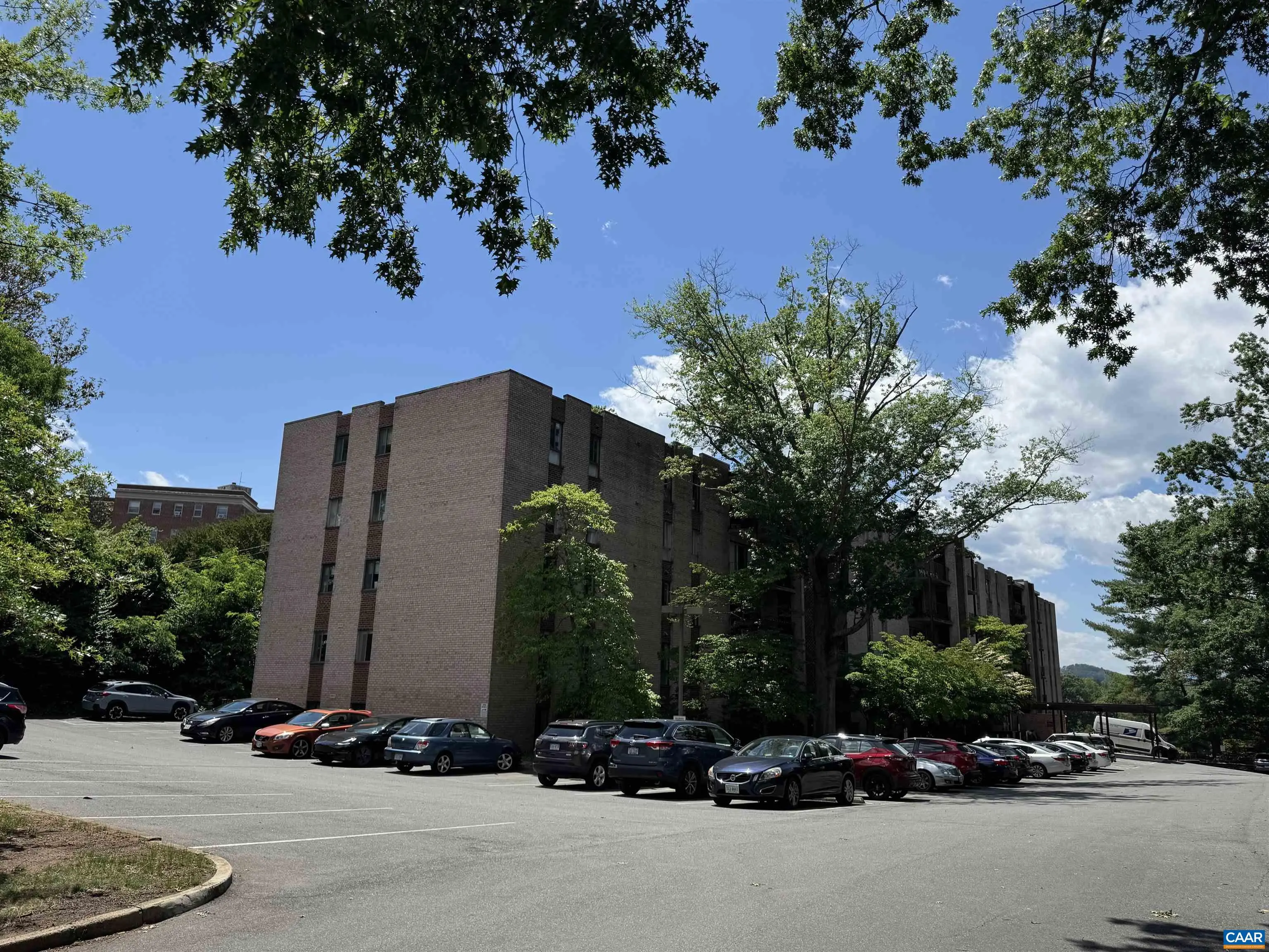 511 1st St N 308, Charlottesville