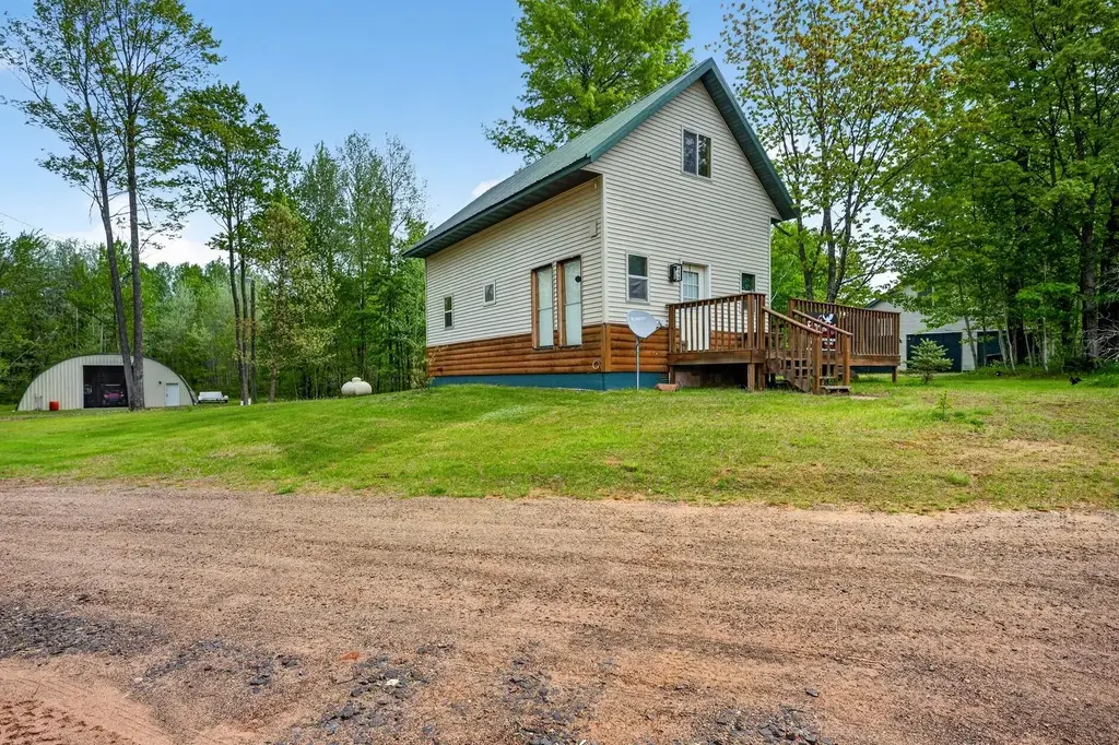 N 11320 Bald Eagle Drive, Trego