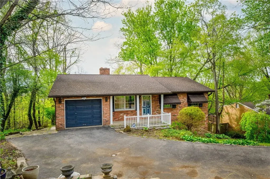 2494 Wigwam Road , Hopewell