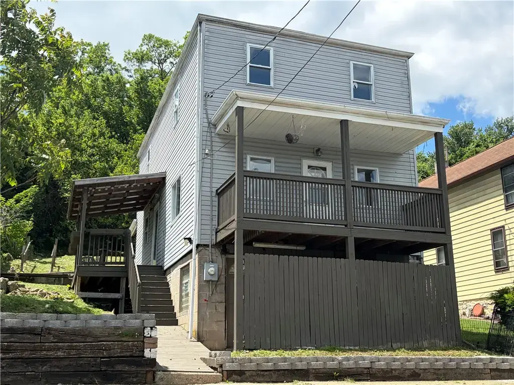 1119 Lincoln, Charleroi Boro