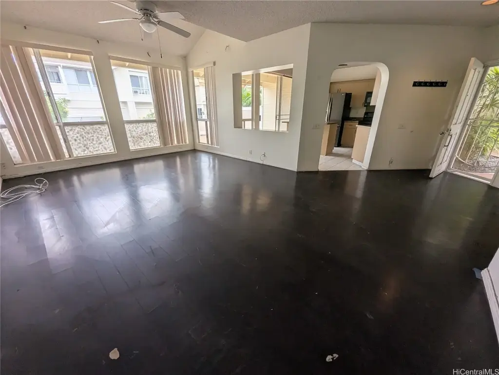 91-957 Laaulu Street # 40e, Ewa Beach