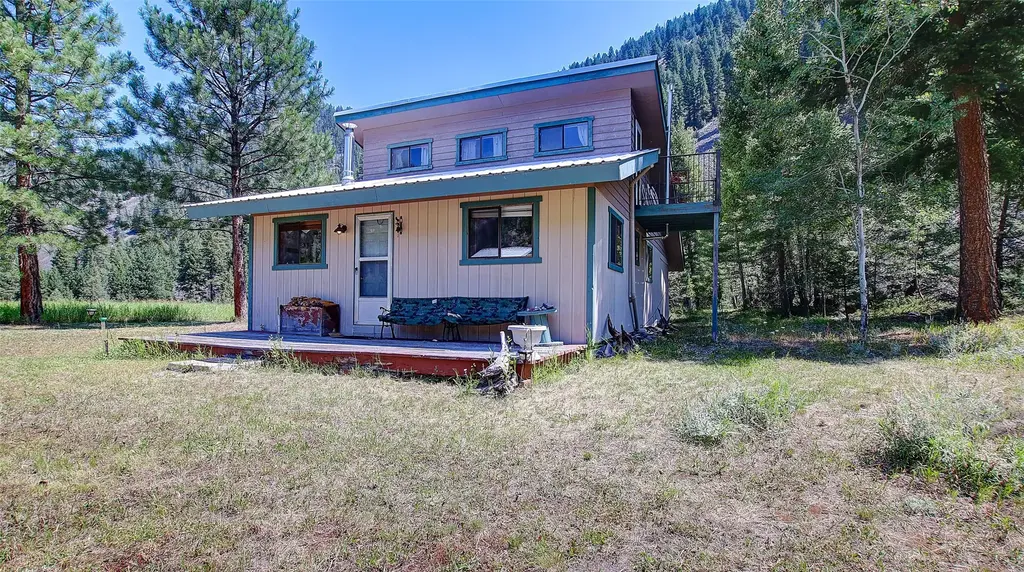 60 Idle Hour Way, Clinton