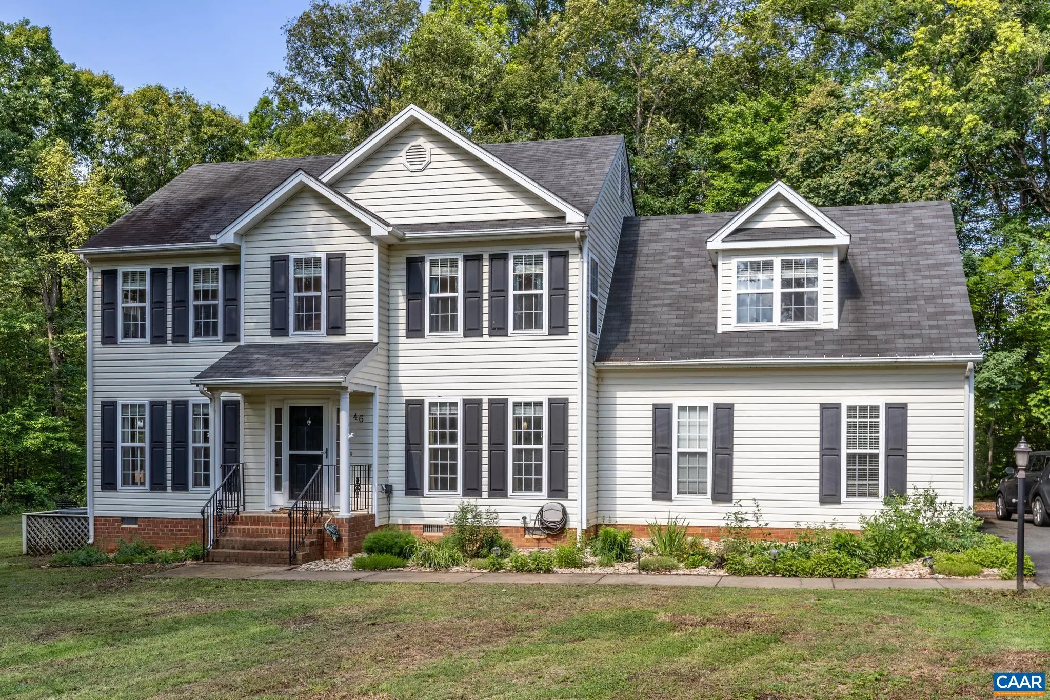 46 Rock Creek Ln, Louisa