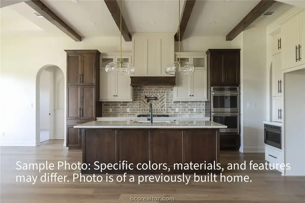 4712 Coral River Road, College Station